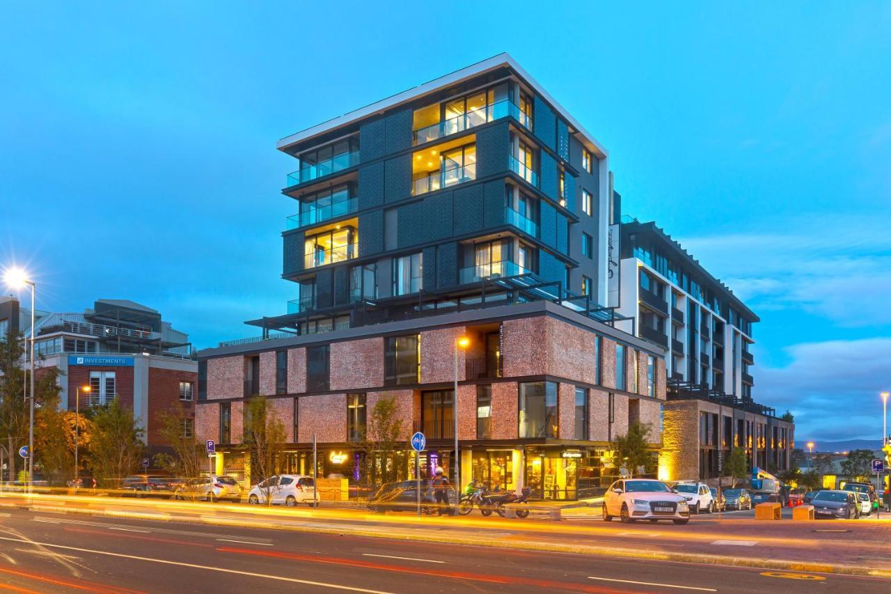 Elegant Signature Apartment